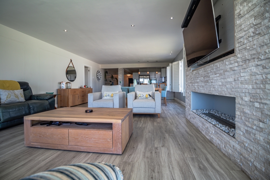 3 Bedroom Property for Sale in Summerstrand Eastern Cape